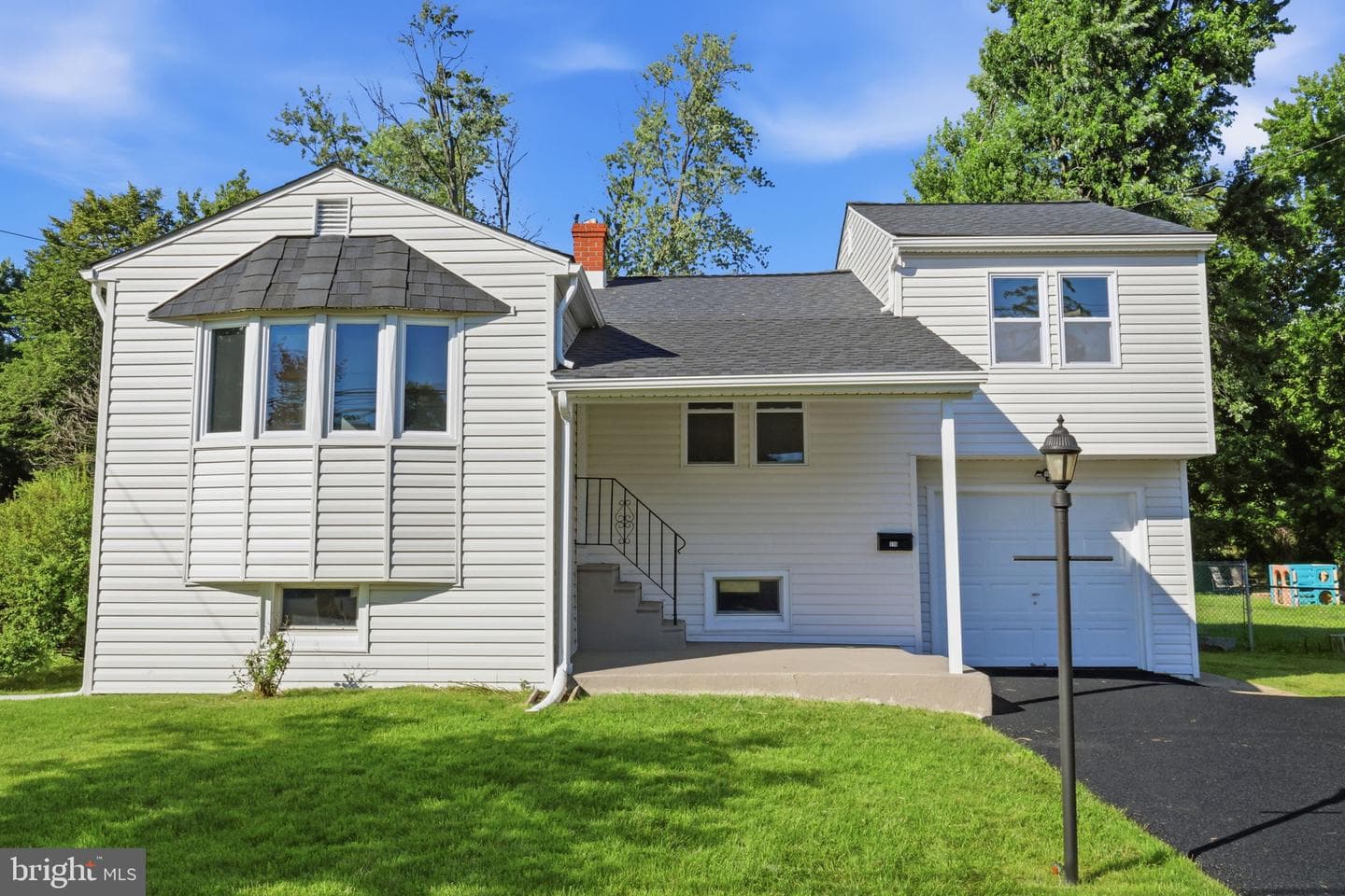 110 Elmwood Avenue photo 3