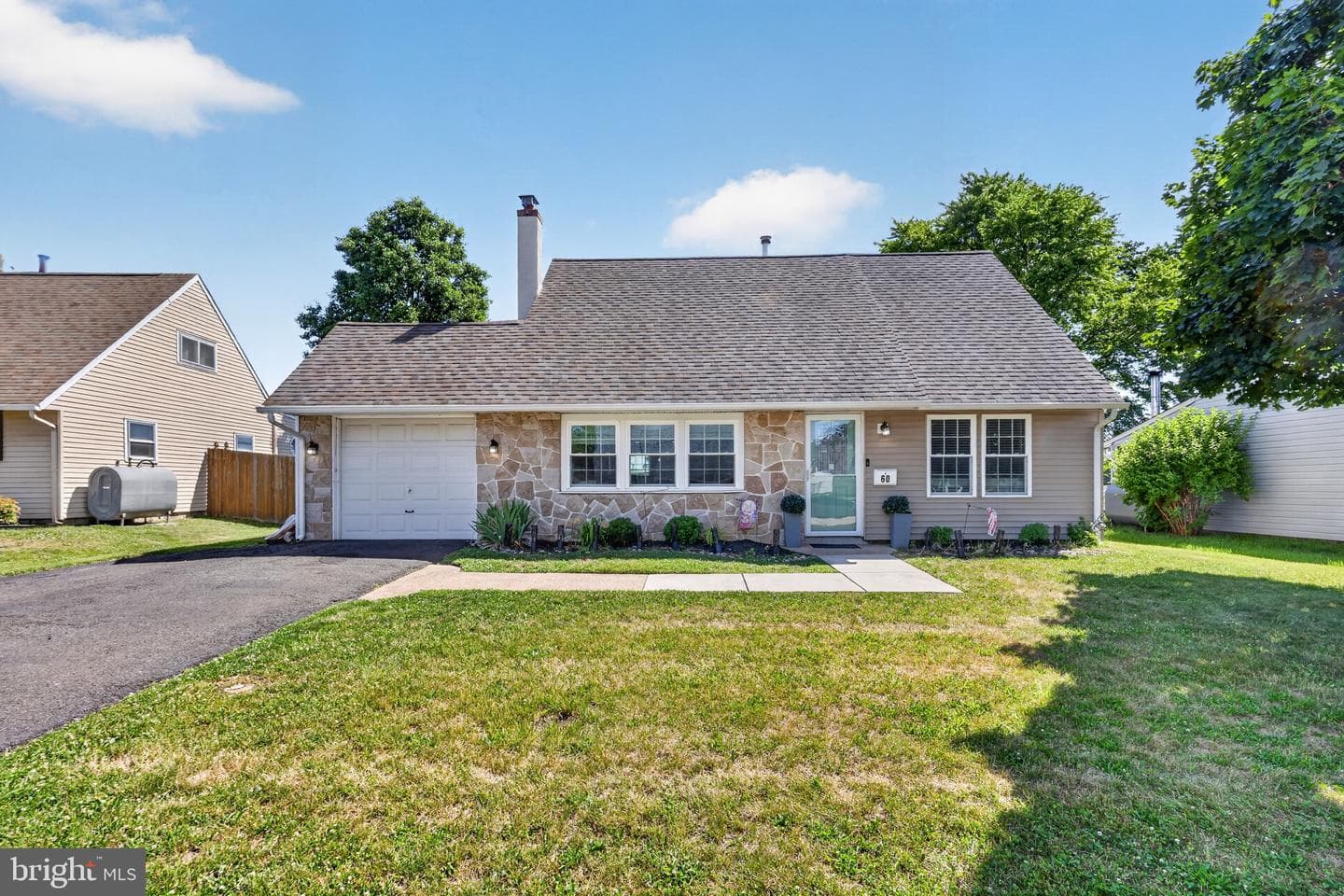60 Pine Needle Road photo 1