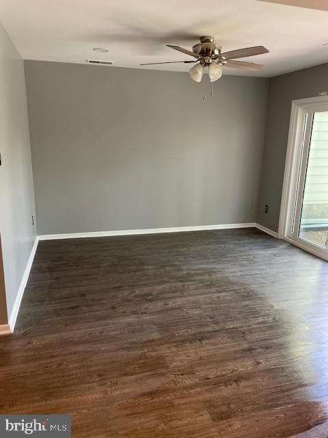 4 Ingham Way photo 9