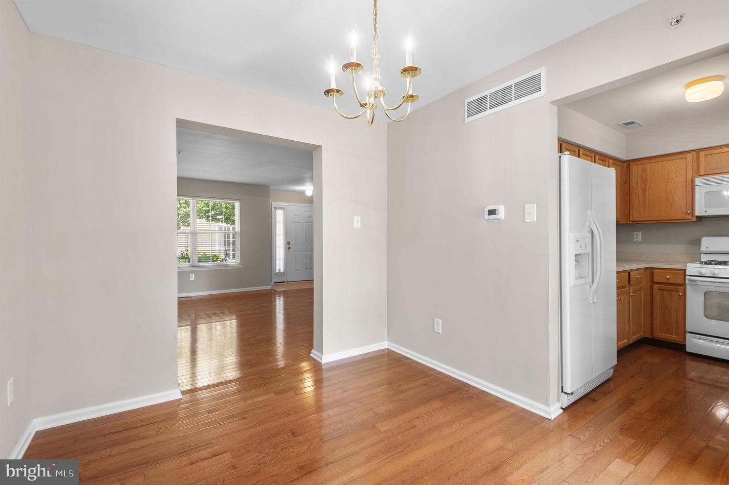 111 Fulgens Court #158 photo 8