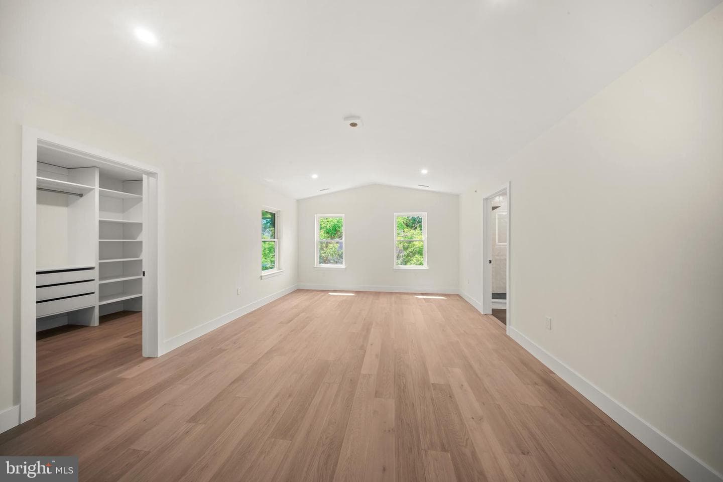 2947 Bridge Street photo 25