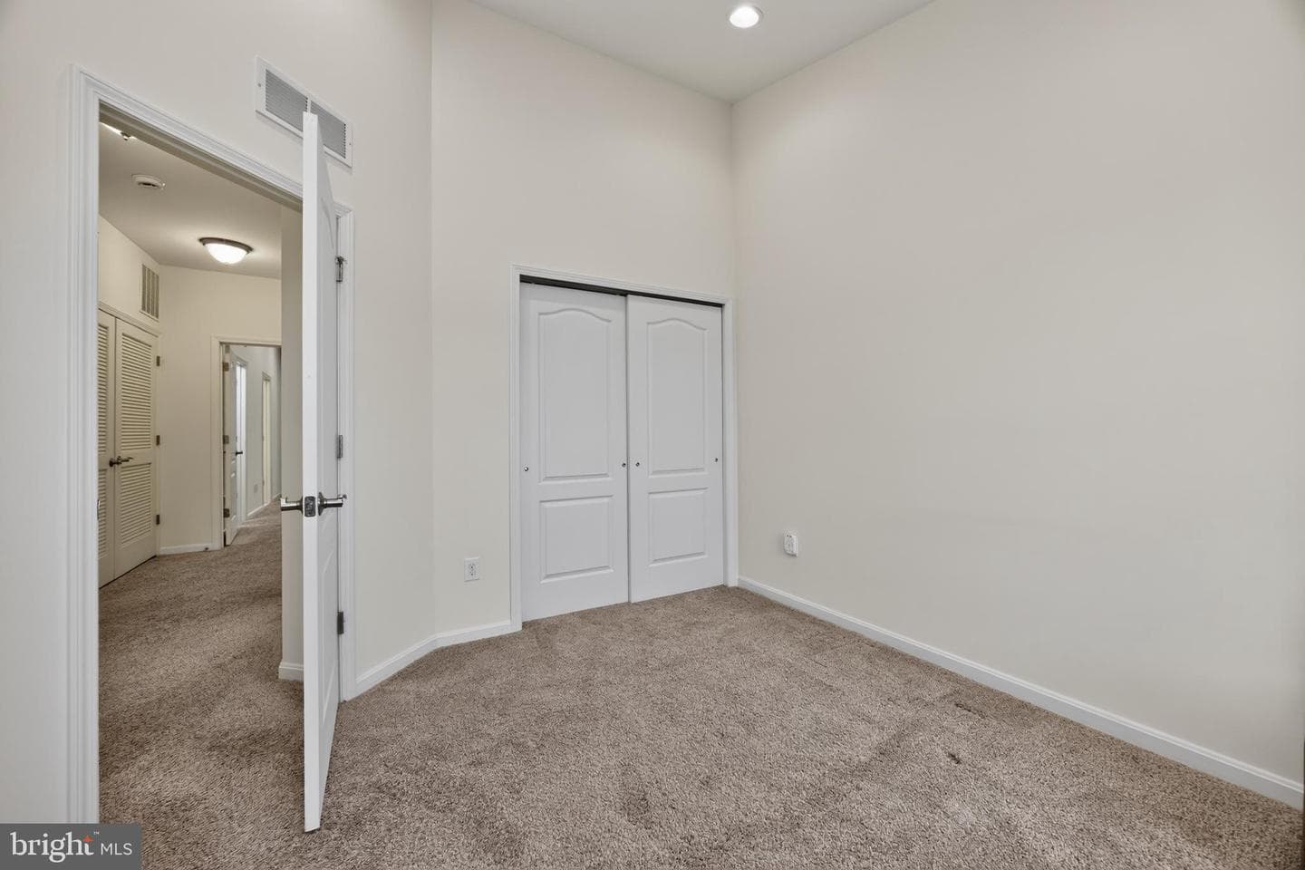 2314 Macis Circle photo 16