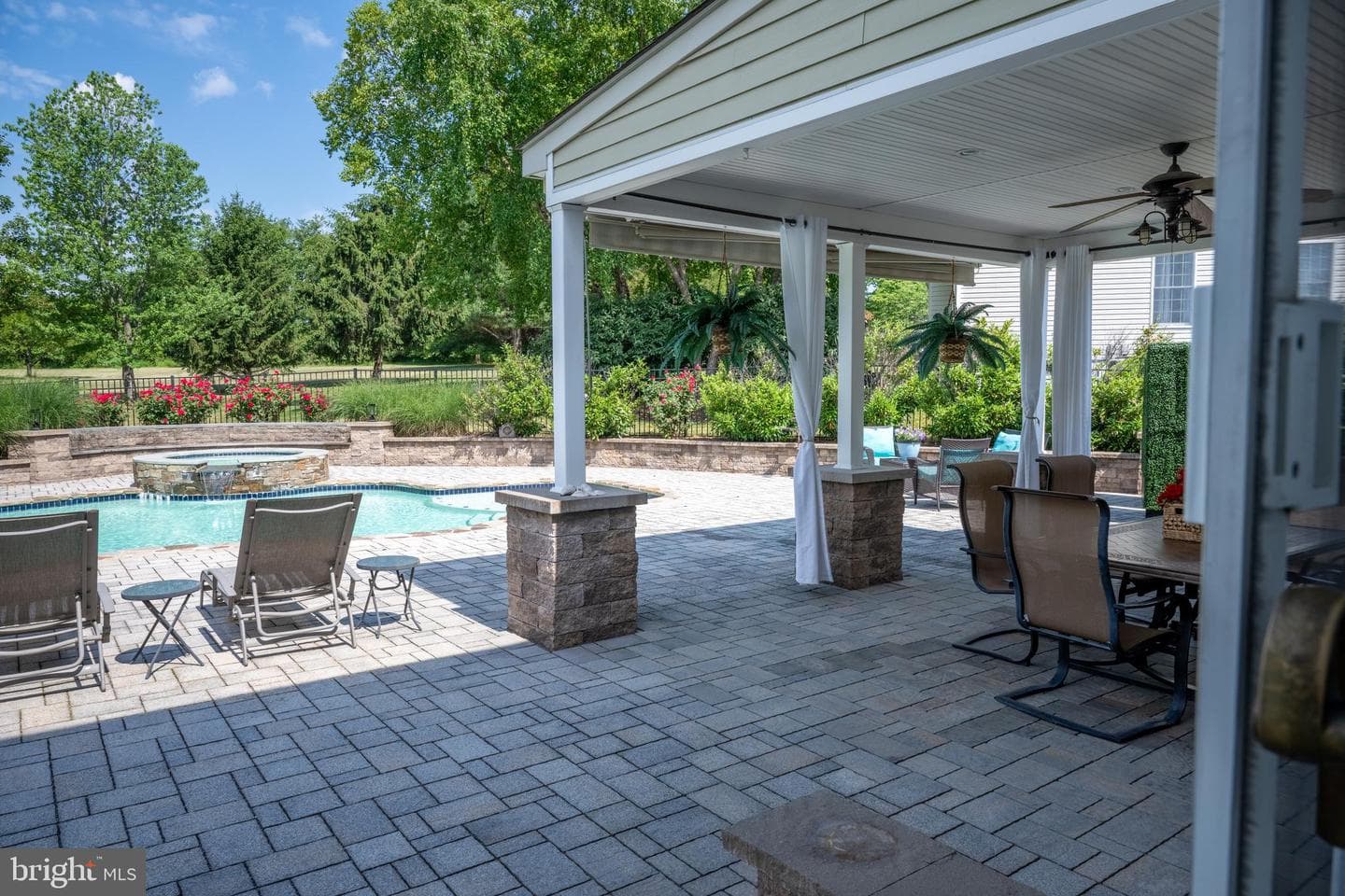 4502 Scenic View Circle photo 49