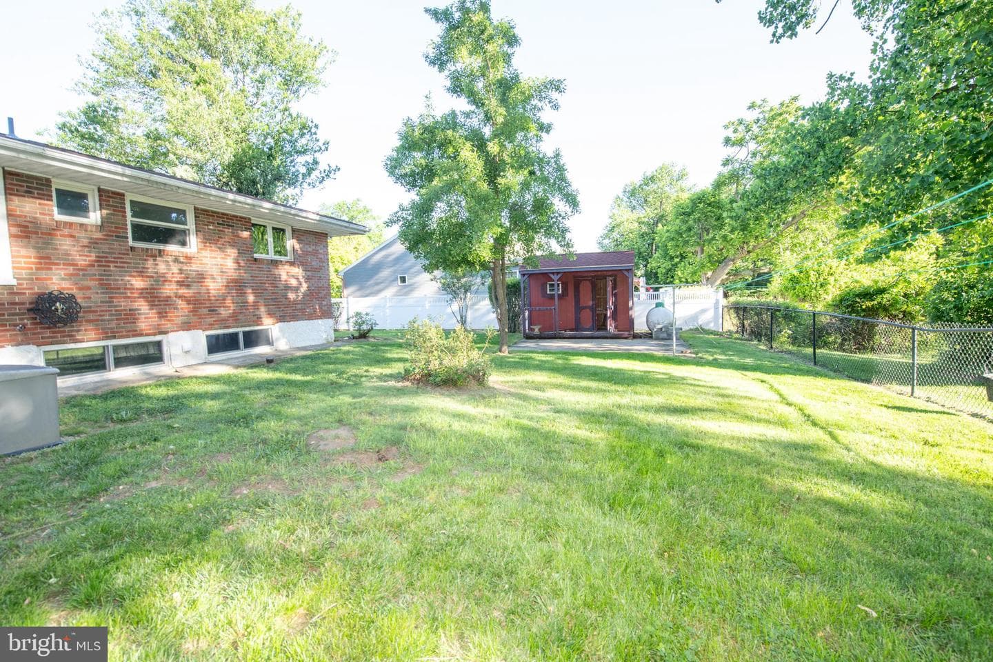 519 Parkvale Avenue photo 8