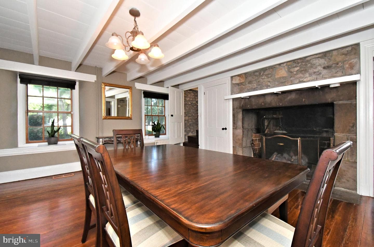 381 Holland Road photo 10