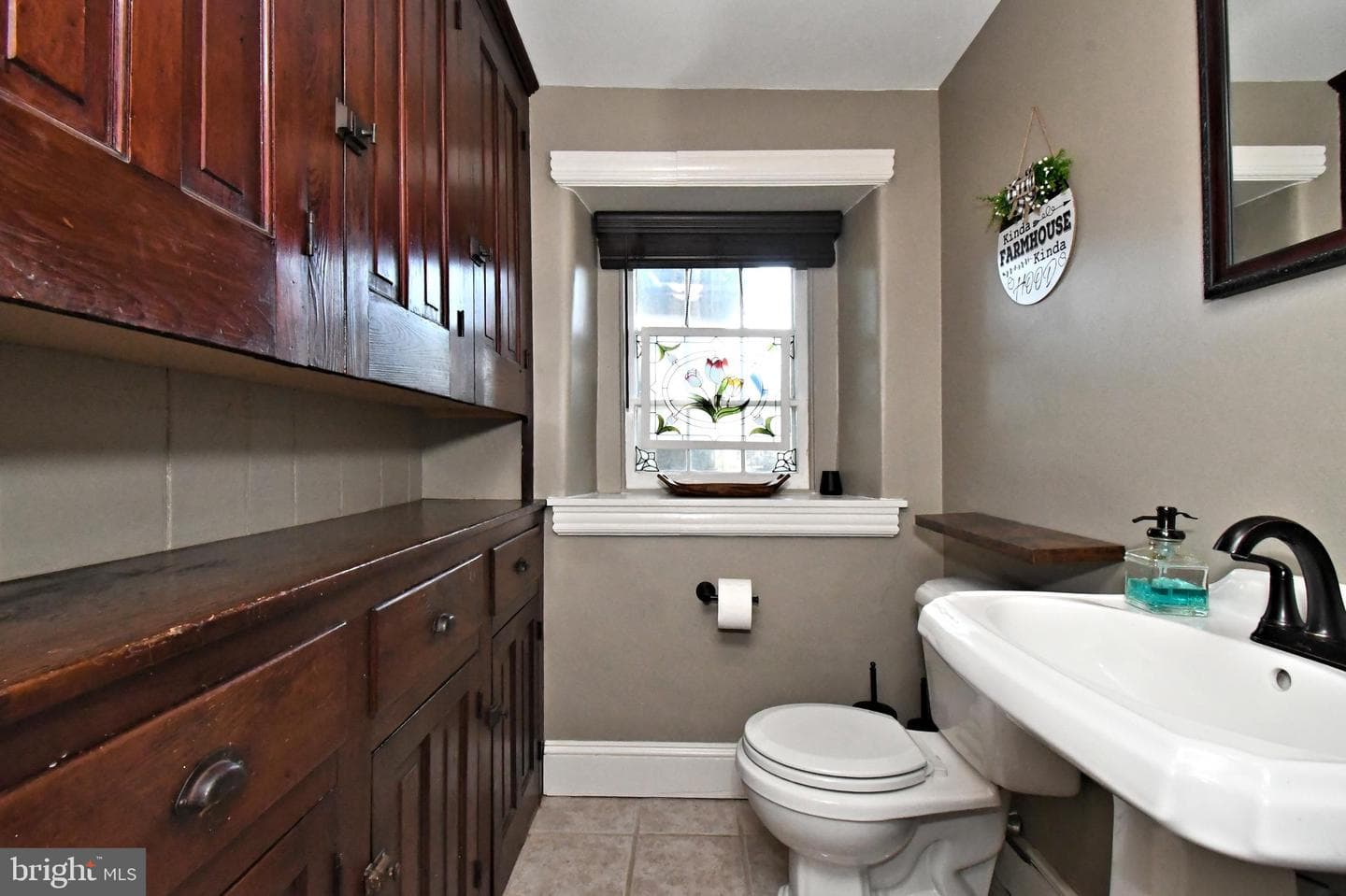 381 Holland Road photo 20