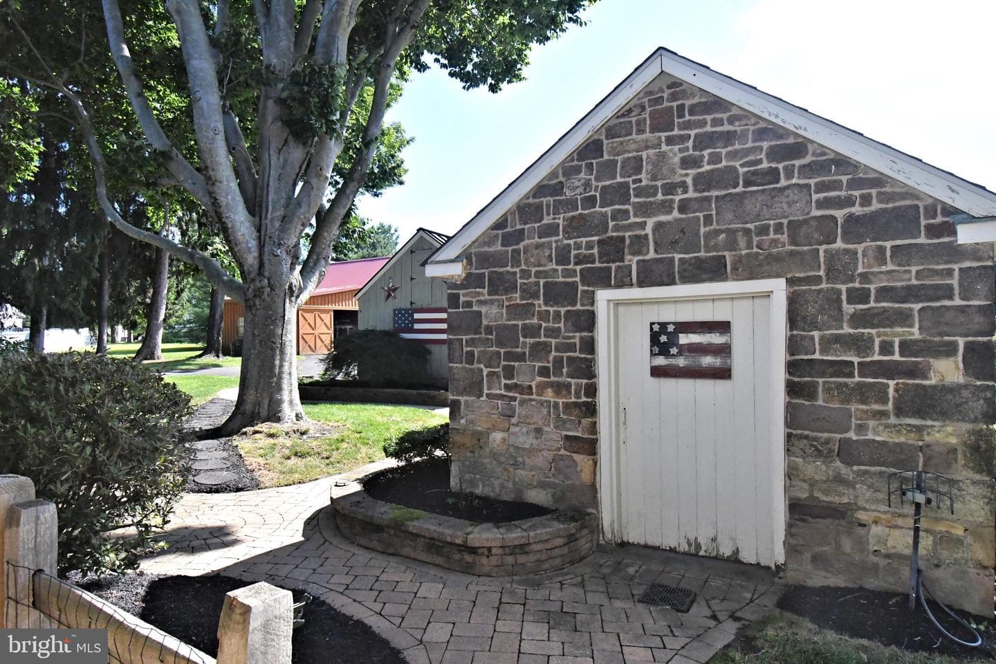 381 Holland Road photo 47