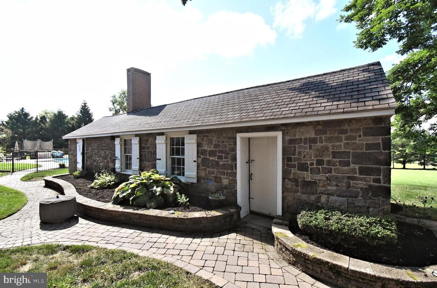381 Holland Road photo 49