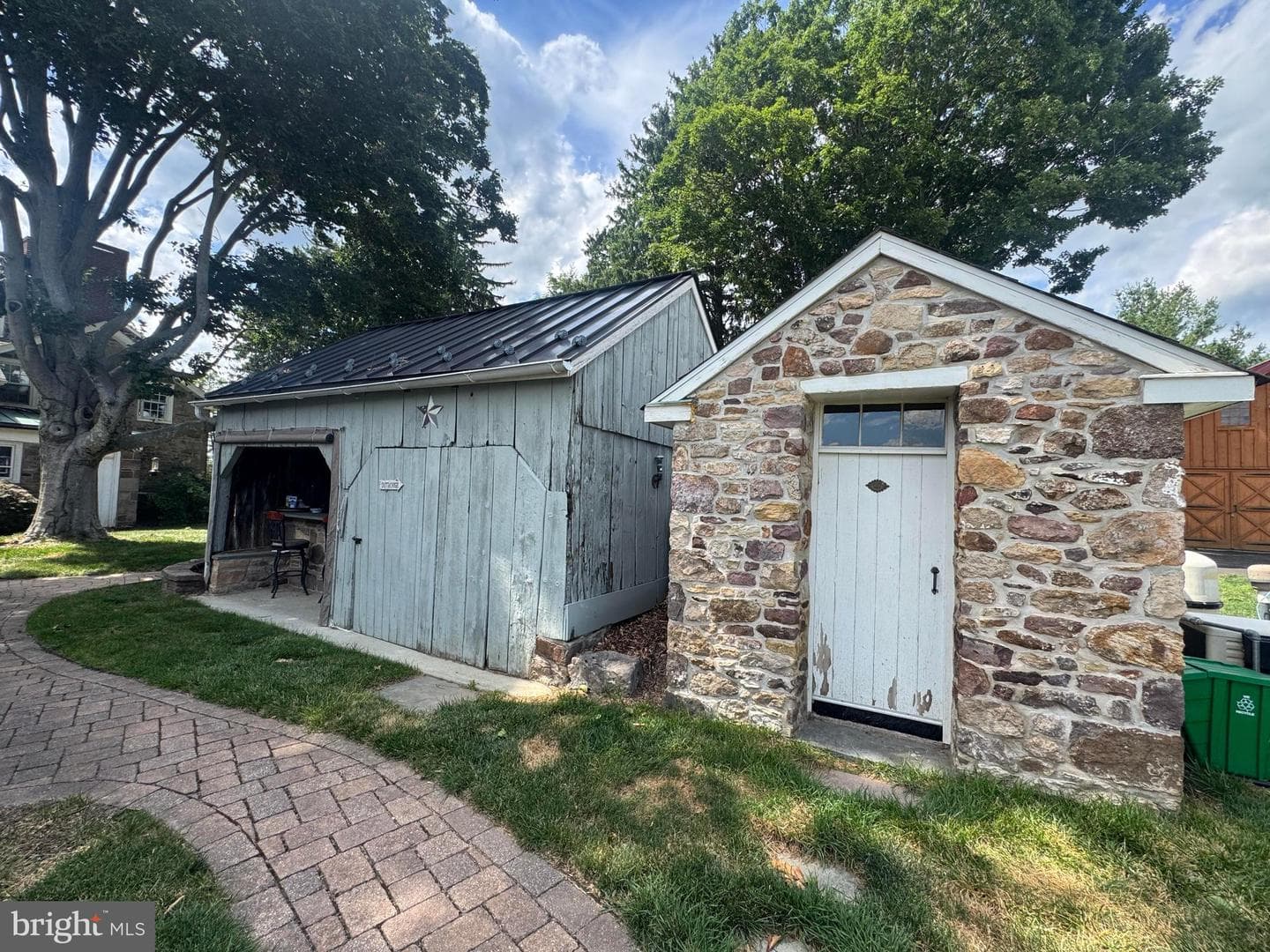 381 Holland Road photo 58