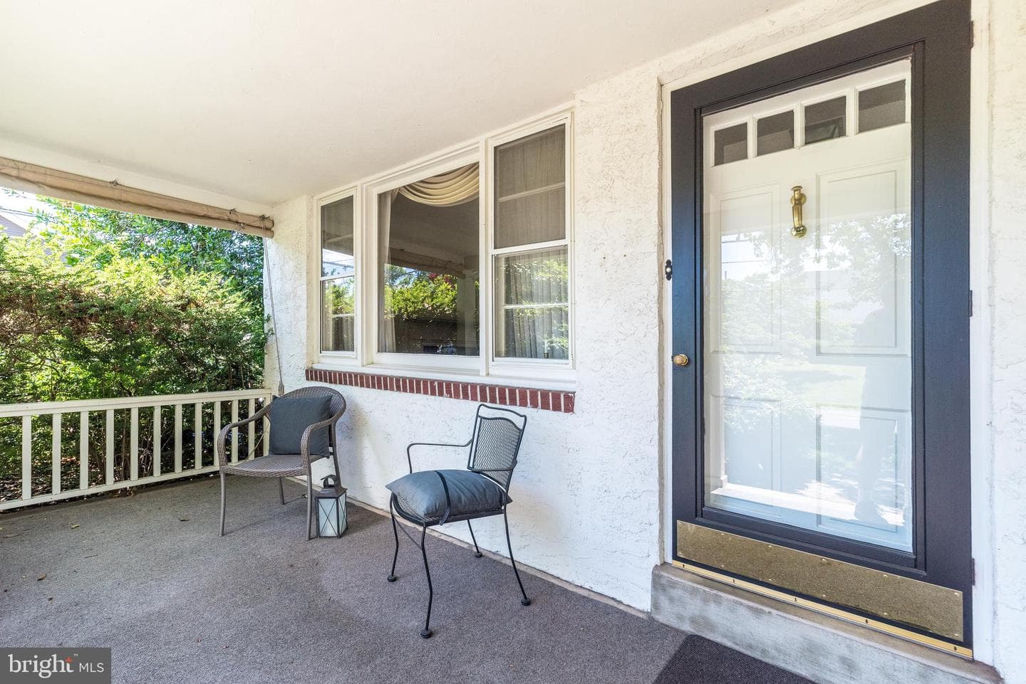 501 E Penn Street photo 3