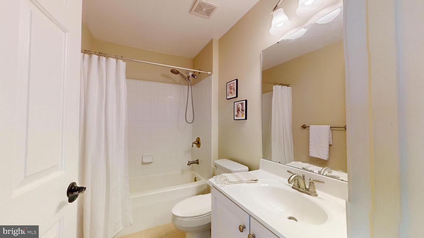 2546 Peachtree Drive photo 32
