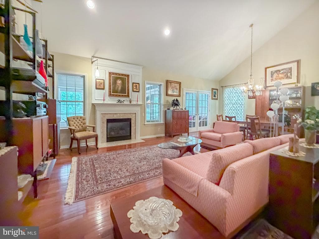 40 Betts Drive photo 18
