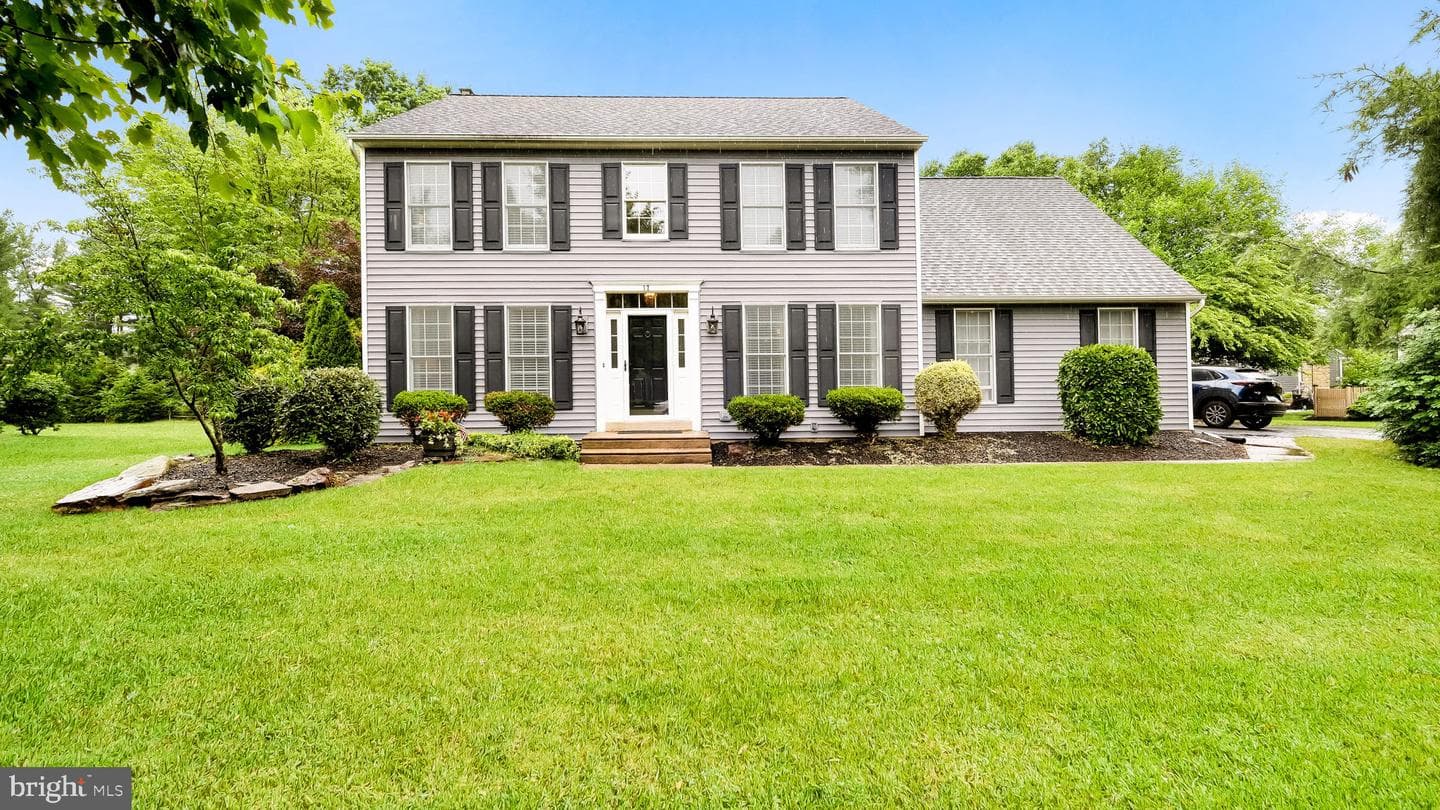 12 Tracy Drive