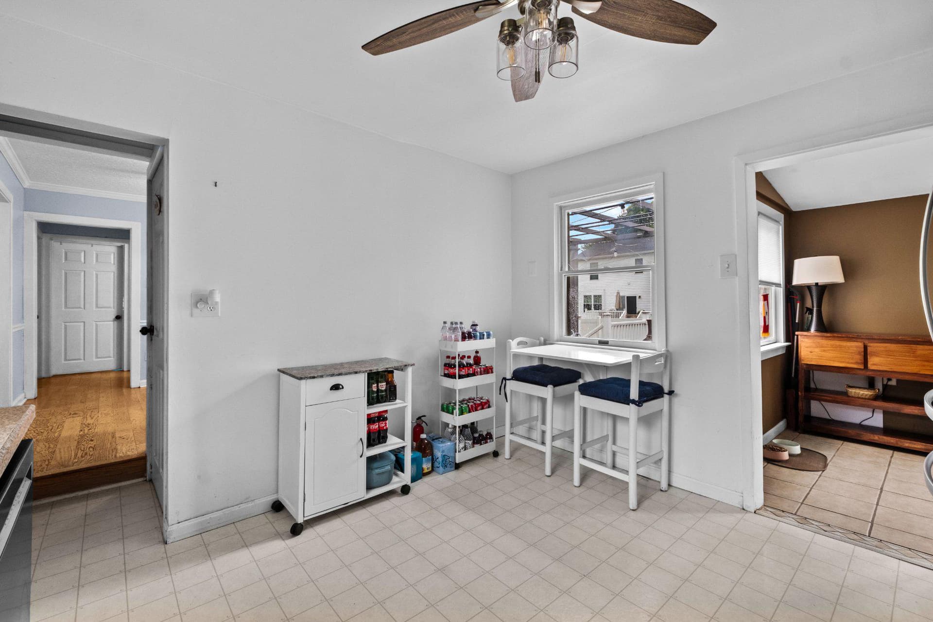 327 Elmwood Avenue photo 14