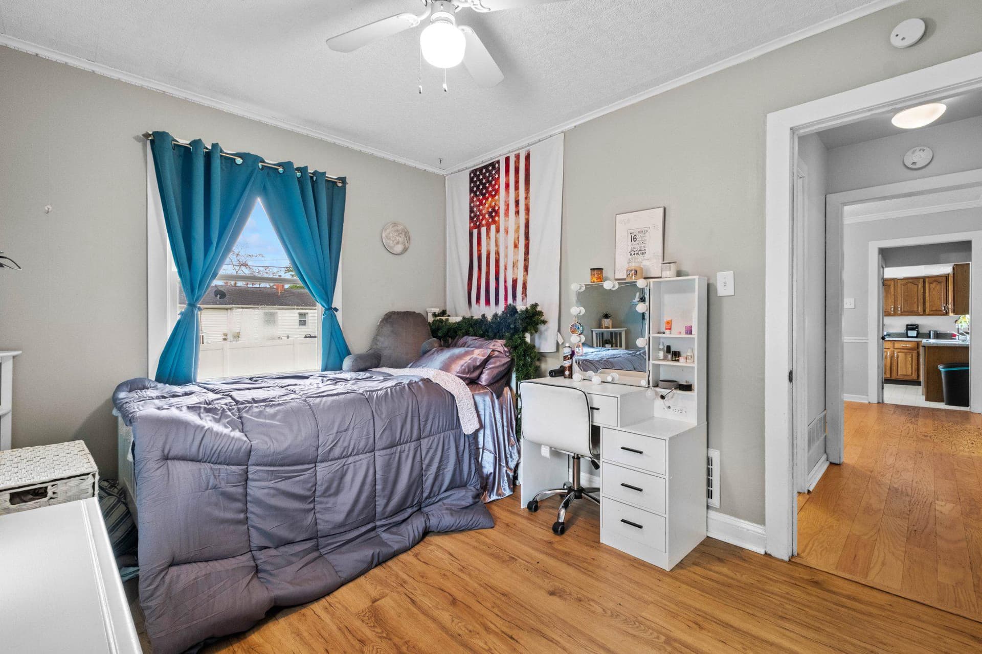 327 Elmwood Avenue photo 25