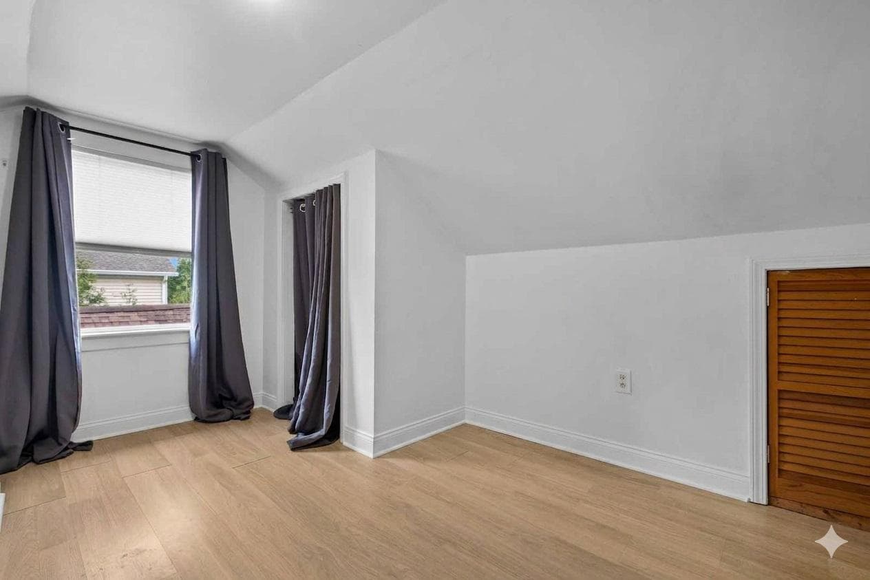 327 Elmwood Avenue photo 29