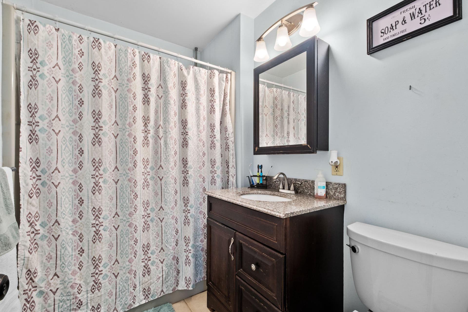 327 Elmwood Avenue photo 31