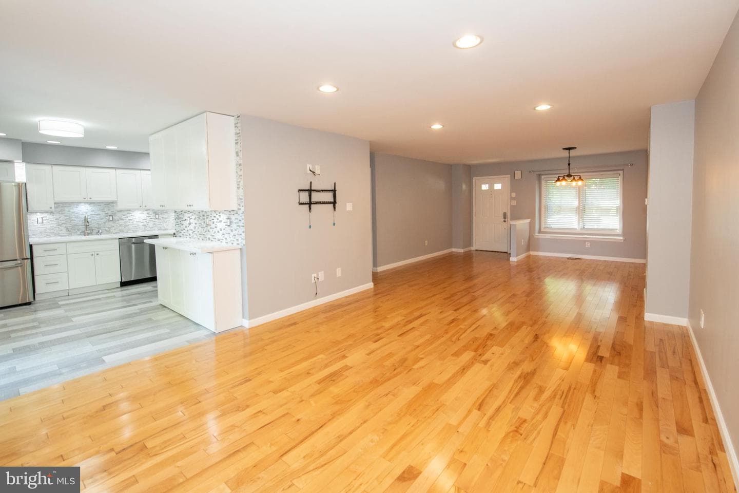 78 Bellwood photo 7