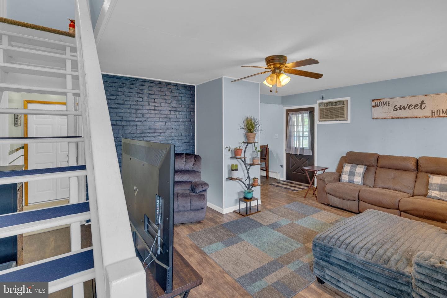 45 Red Cedar Drive photo 18