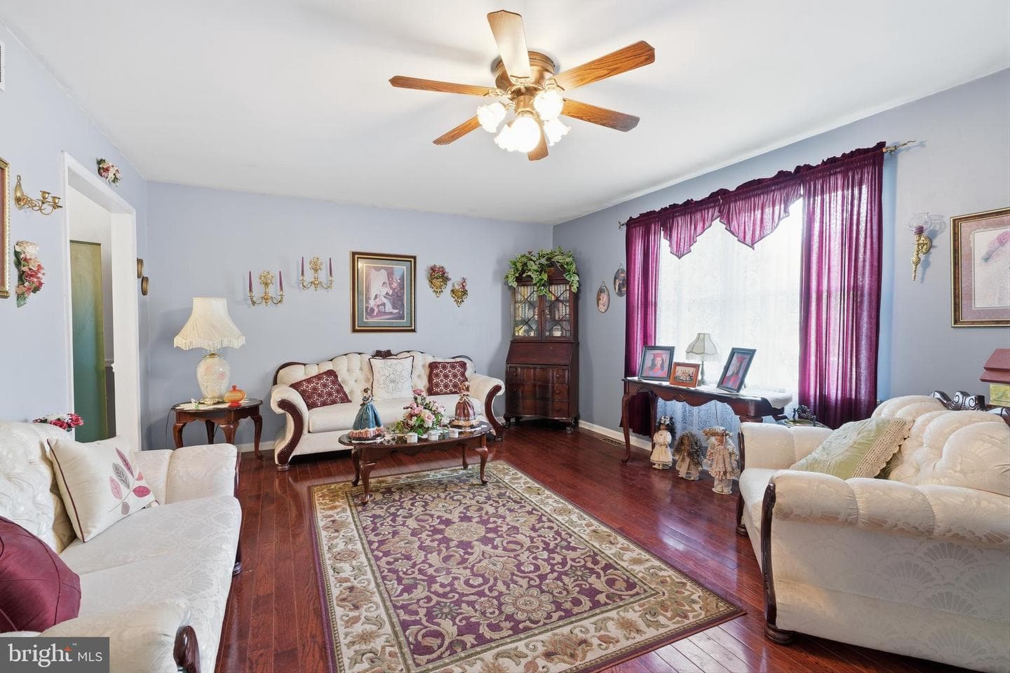 664 Walnut Avenue photo 12