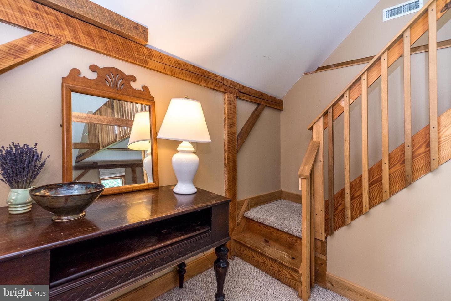 65 Mathews Avenue photo 59