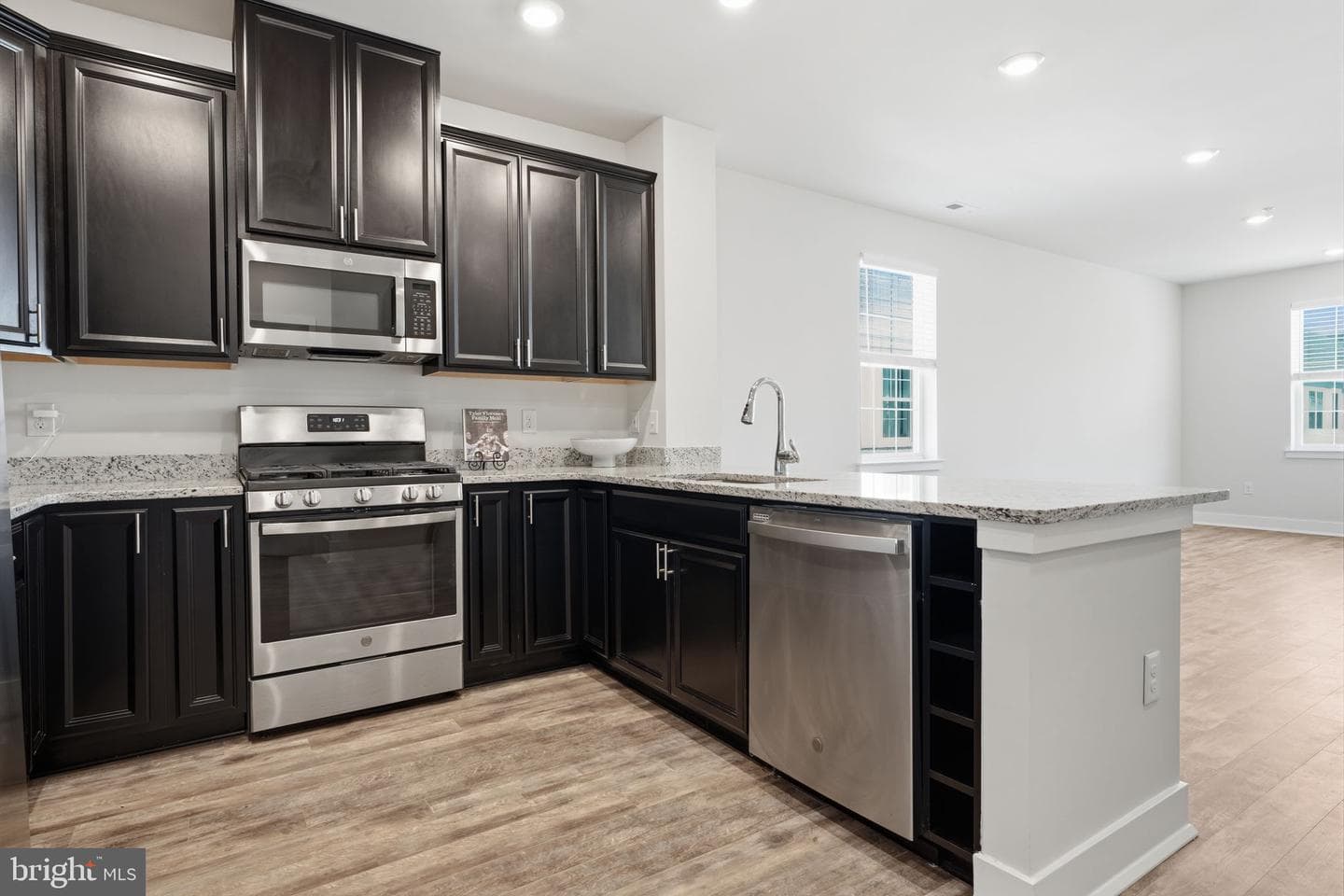136b Fleet Court photo 11