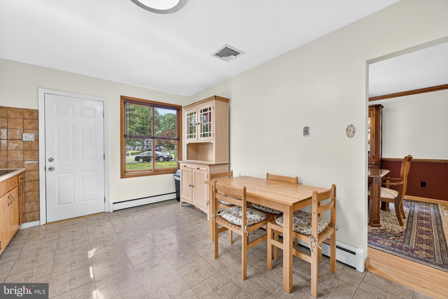 1104 Gloria Lane photo 10