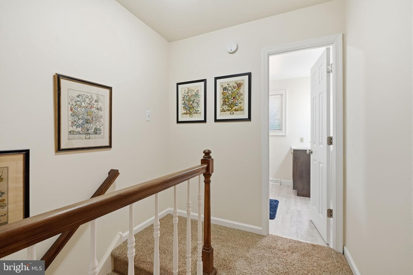 275 Aspen Road photo 25