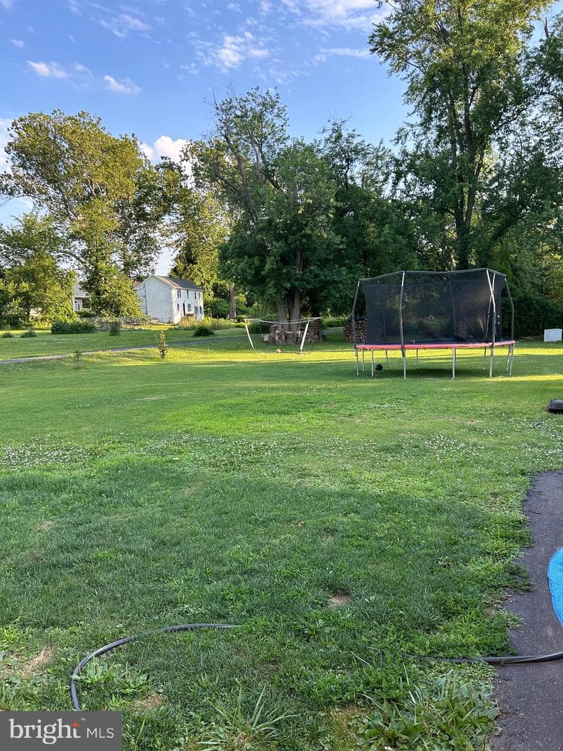 110 W Bristol Road photo 4