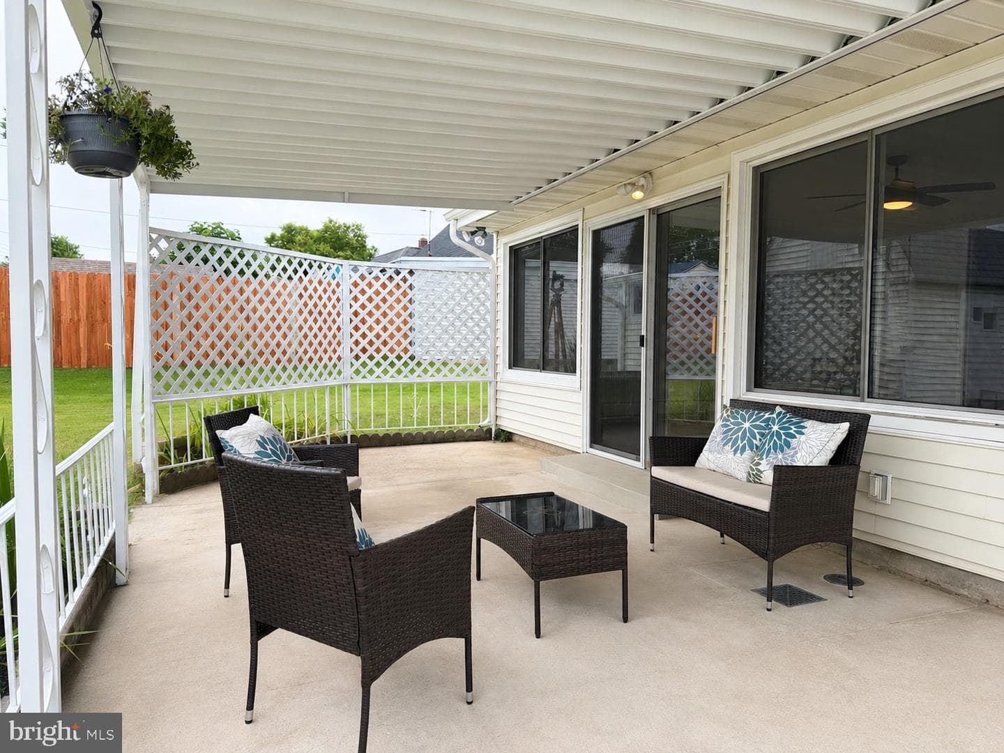 27 River Lane photo 46