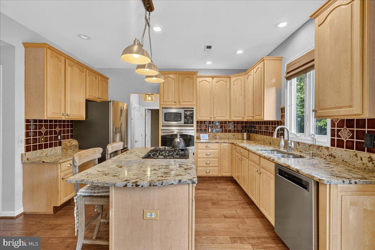 4205 Michener Road photo 17