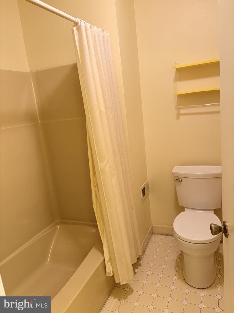 448 E Stoney Hill Court #E photo 17