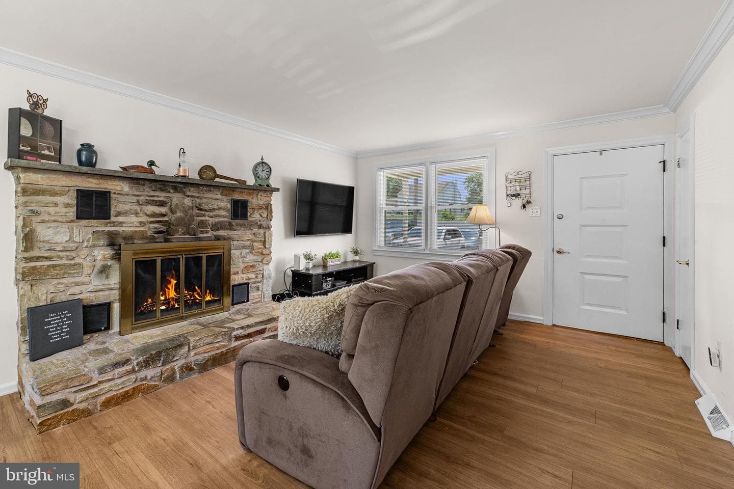 412 Woodbine Avenue photo 3