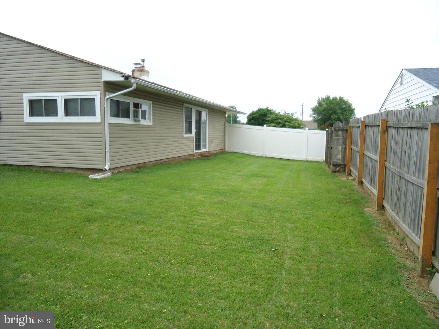172 Crabtree Drive photo 7