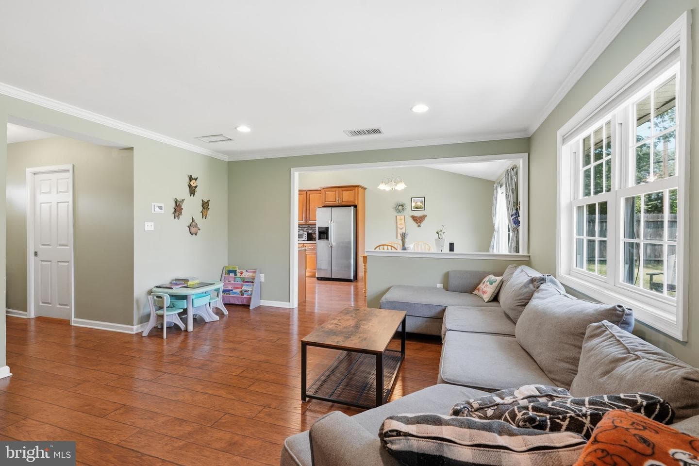 59 Iroquois Road photo 3