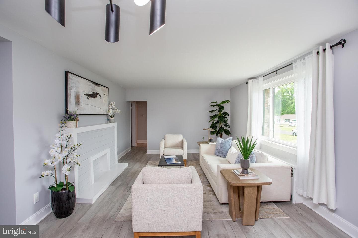 123 Holly Road photo 7