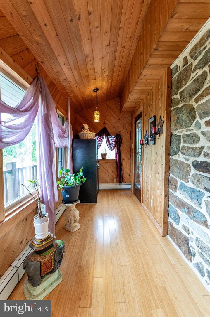 2485 Hieter Road photo 36