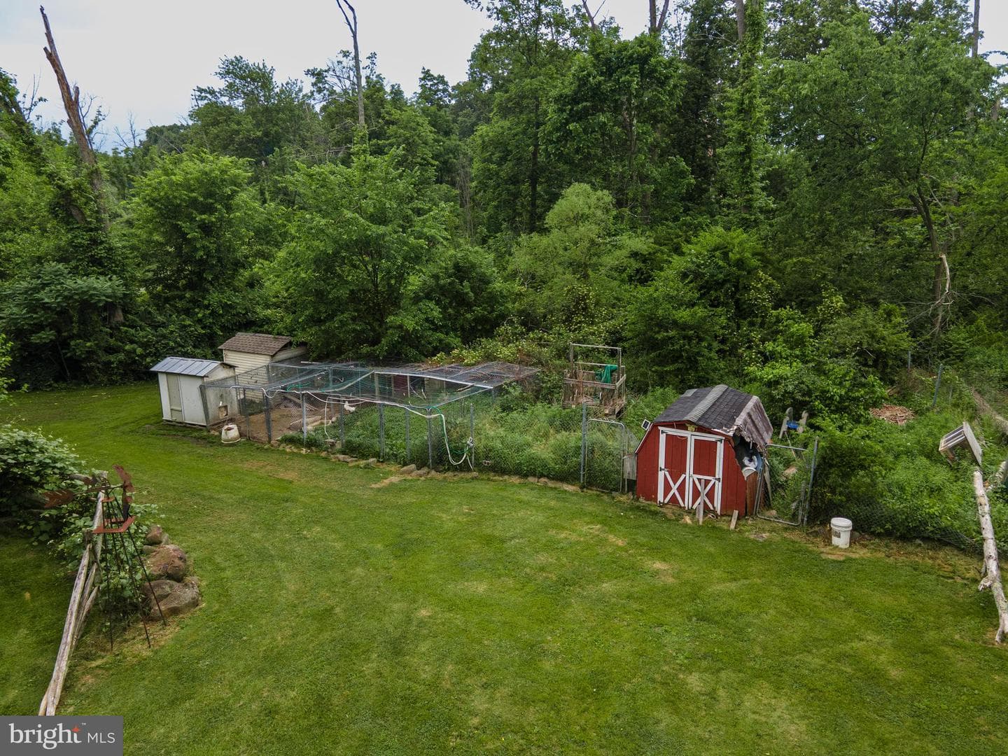 2485 Hieter Road photo 77