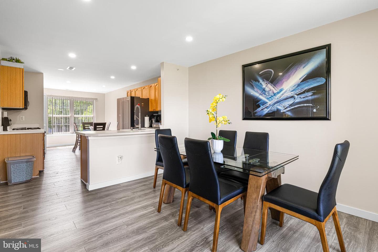 706 Julian Drive W #W photo 10