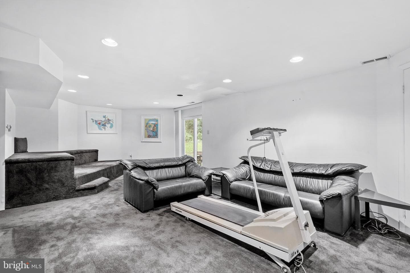 256 Sycamore Circle photo 32