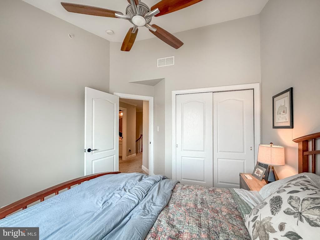2410 Rosemont Terrace photo 40