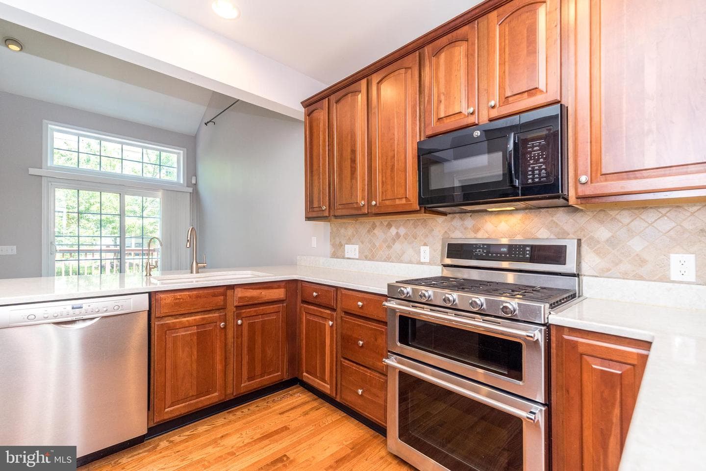 32 Addison Court photo 29