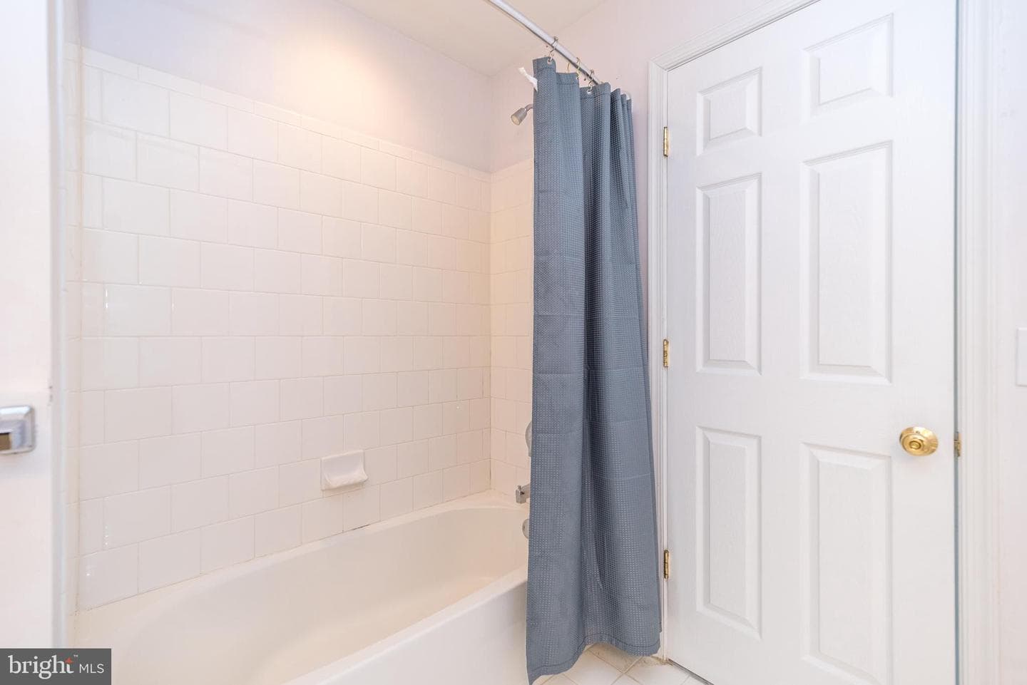 32 Addison Court photo 51