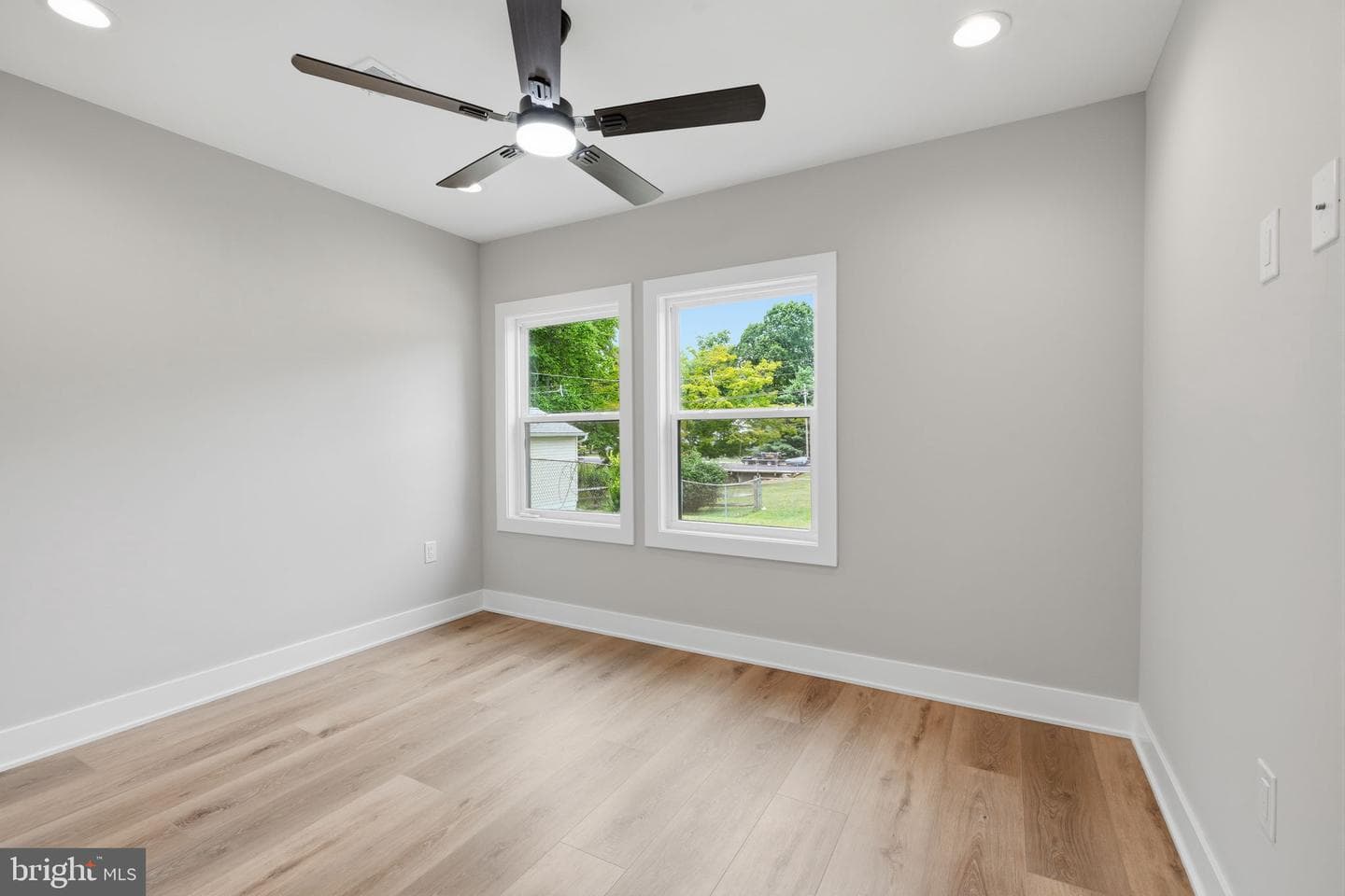 349 Andover Road photo 31