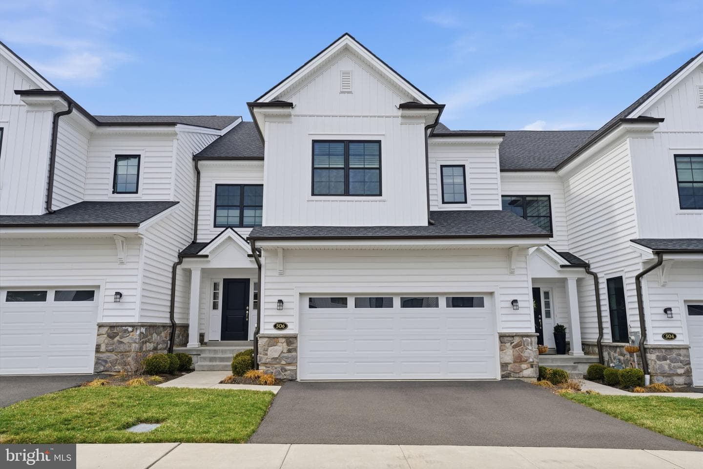 506 Carmela Way photo 2