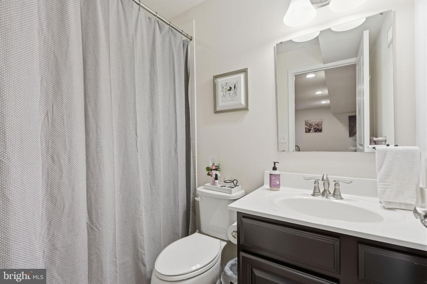1810 Alamingo Drive photo 25