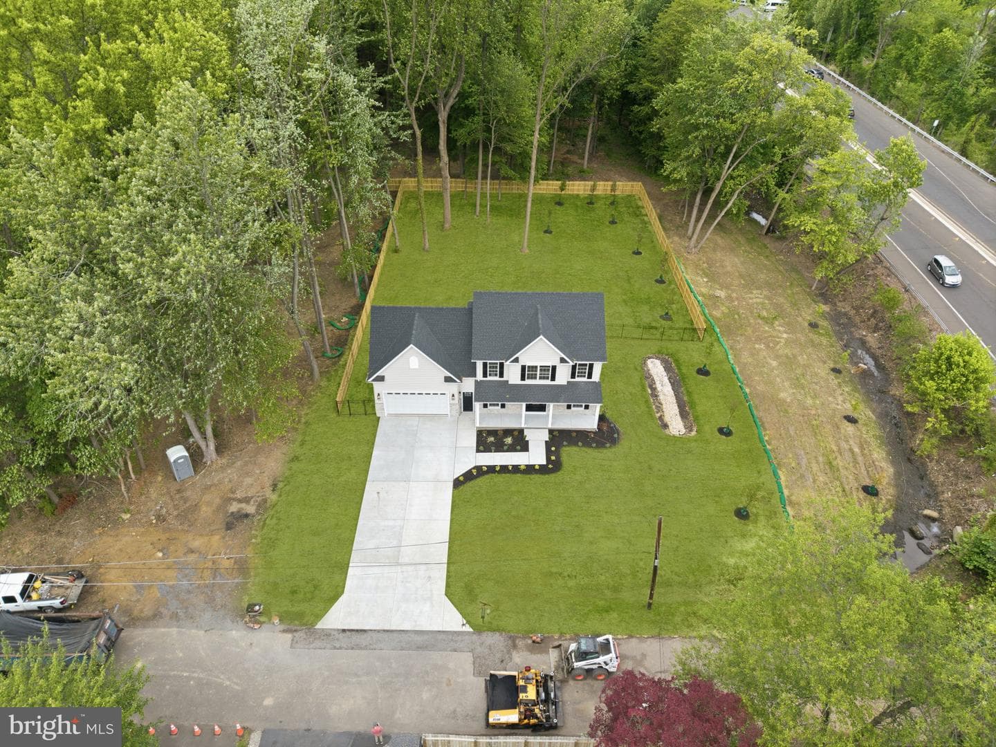 171 E Highland photo 42