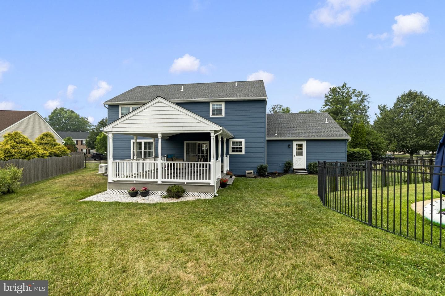 113 Greenfield Lane photo 47