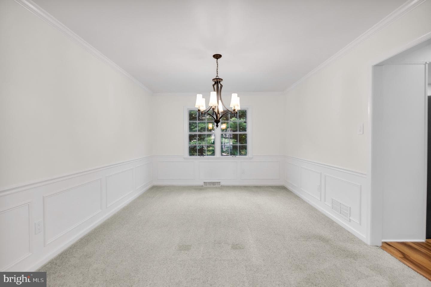 1838 Garden Court photo 20