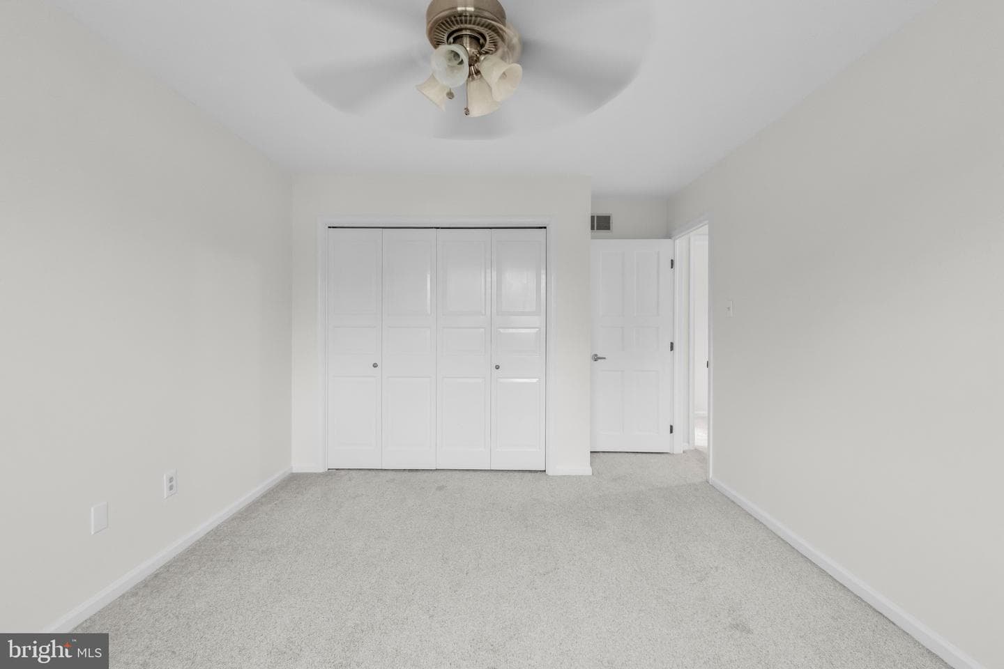 1838 Garden Court photo 28